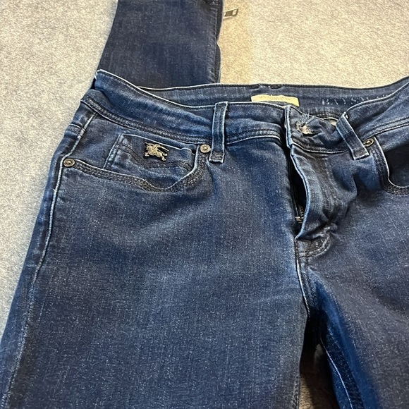 Burberry Brit  Bayswatter Zipper Ankle Jeans 31*29. - Picture 15 of 16